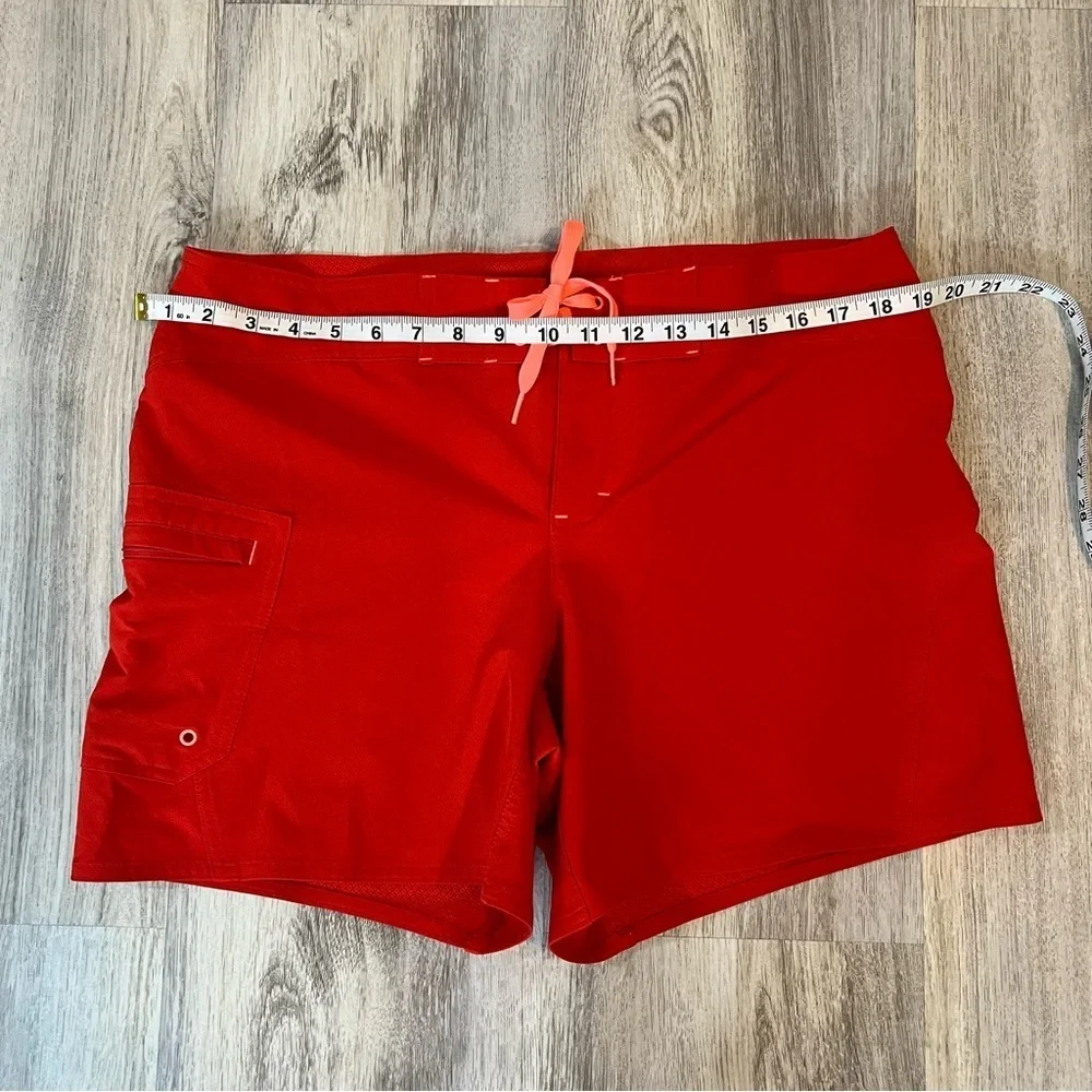 Athleta Women's‎ Red Shorts Size 12 - Picture 4 of 7
